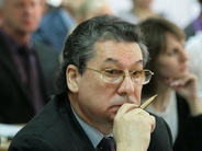 Альберт Каримов Власти Омска дискредитируют себя скандалами с застройкой