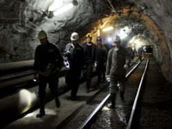 Ростехнадзор назвал причину аварии на кузбасской шахте Ростехнадзор назвал причину аварии на кузбасской шахте