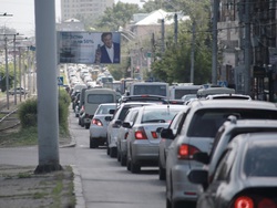 Администрация Барнаула ответила на претензии граждан, попавших в пробки из-за эстафеты в центре городе