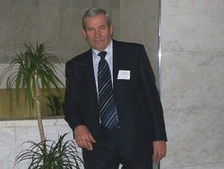 Претендент в главы Алтайского края Милюков отказывается от членства в партии пенсионеров Претендент в главы Алтайского края Милюков отказывается от членства в партии пенсионеров